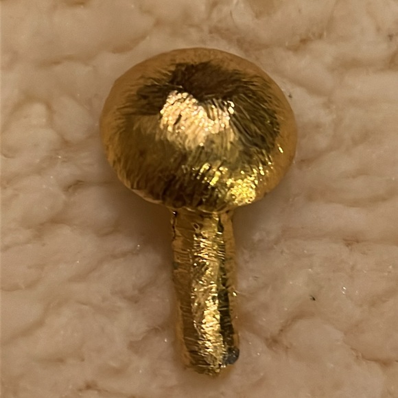 Van’s Authentic Mushroom Gold Color Pendant Charm Brooch Pin - Picture 12 of 17